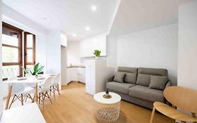 Apartamentos turísticos Plaza Sevillano , by CartagenaSpain
